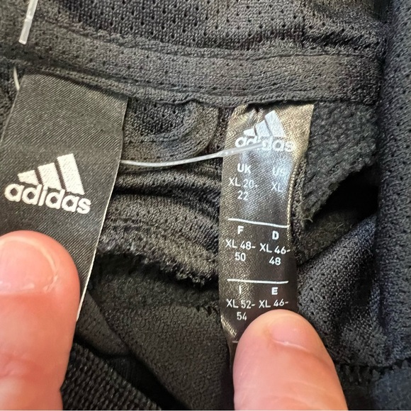 Adidas pullover hoodie SZ XL - Picture 3 of 5